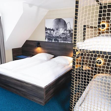 Hotel Am Park รูสท์ ภายนอก รูปภาพ