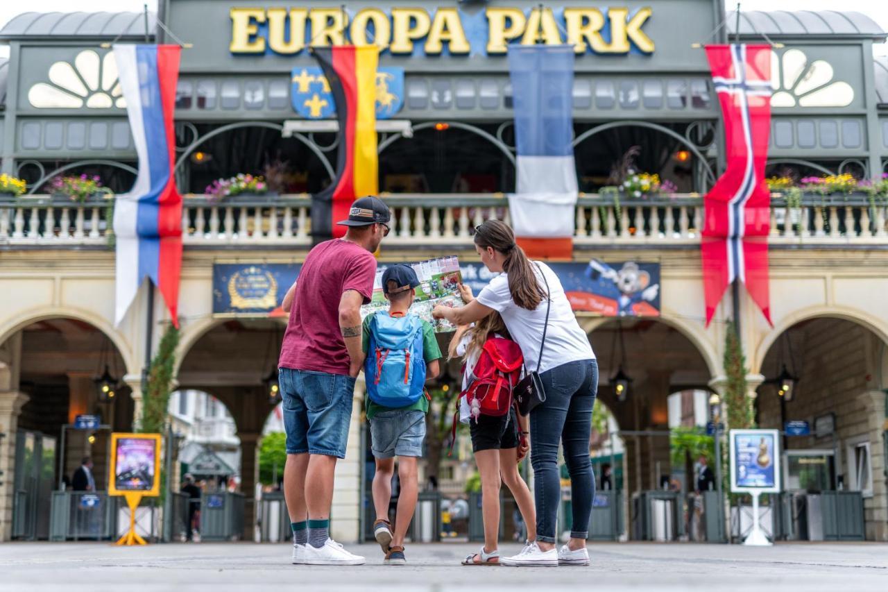 Hotel Am Park รูสท์ ภายนอก รูปภาพ