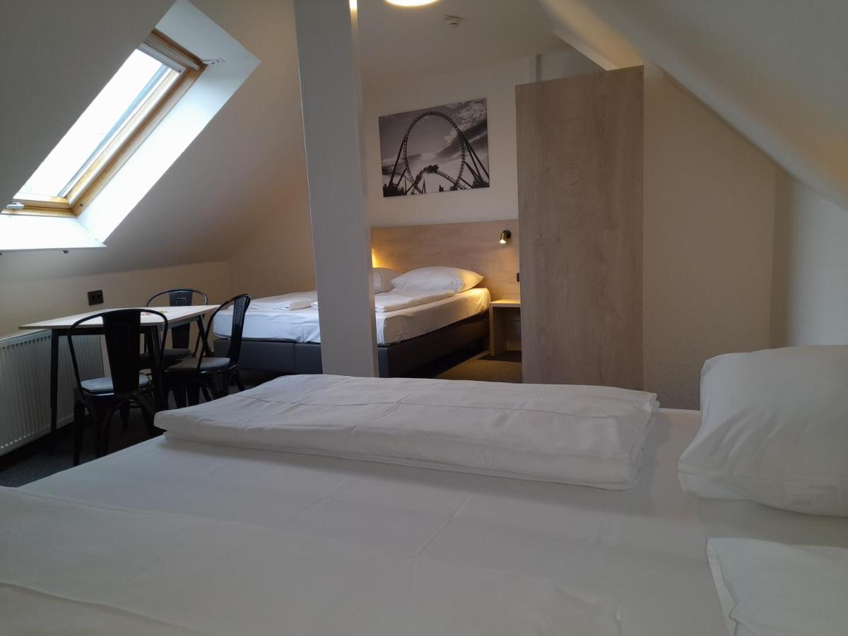 Hotel Am Park รูสท์ ภายนอก รูปภาพ